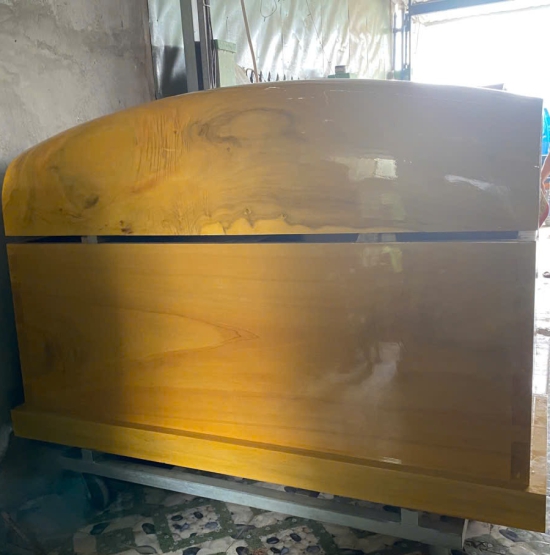 Quan tài gỗ nắp tròn